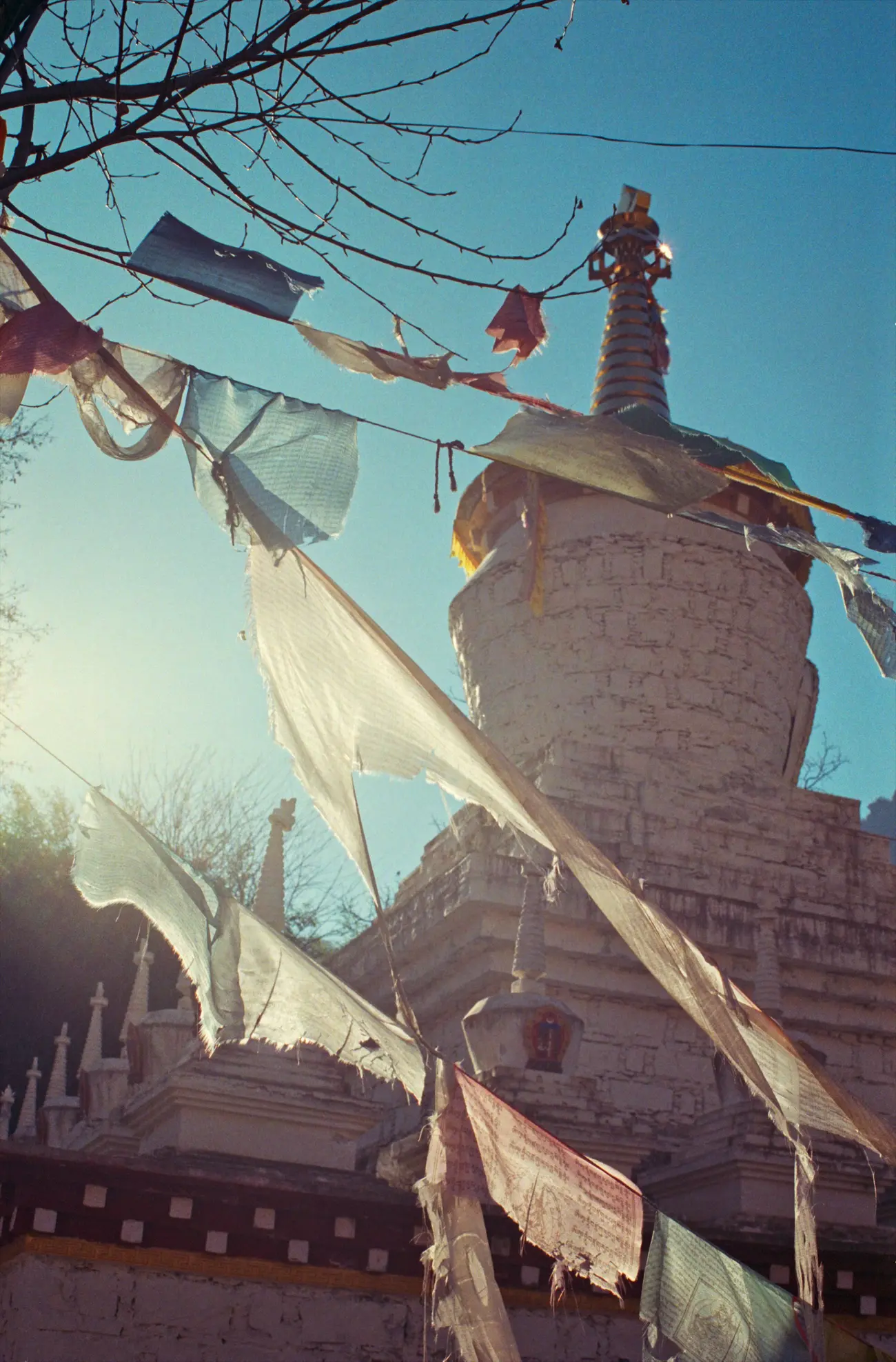 One of many traditional Tibetan stupas in Zhonglu village.