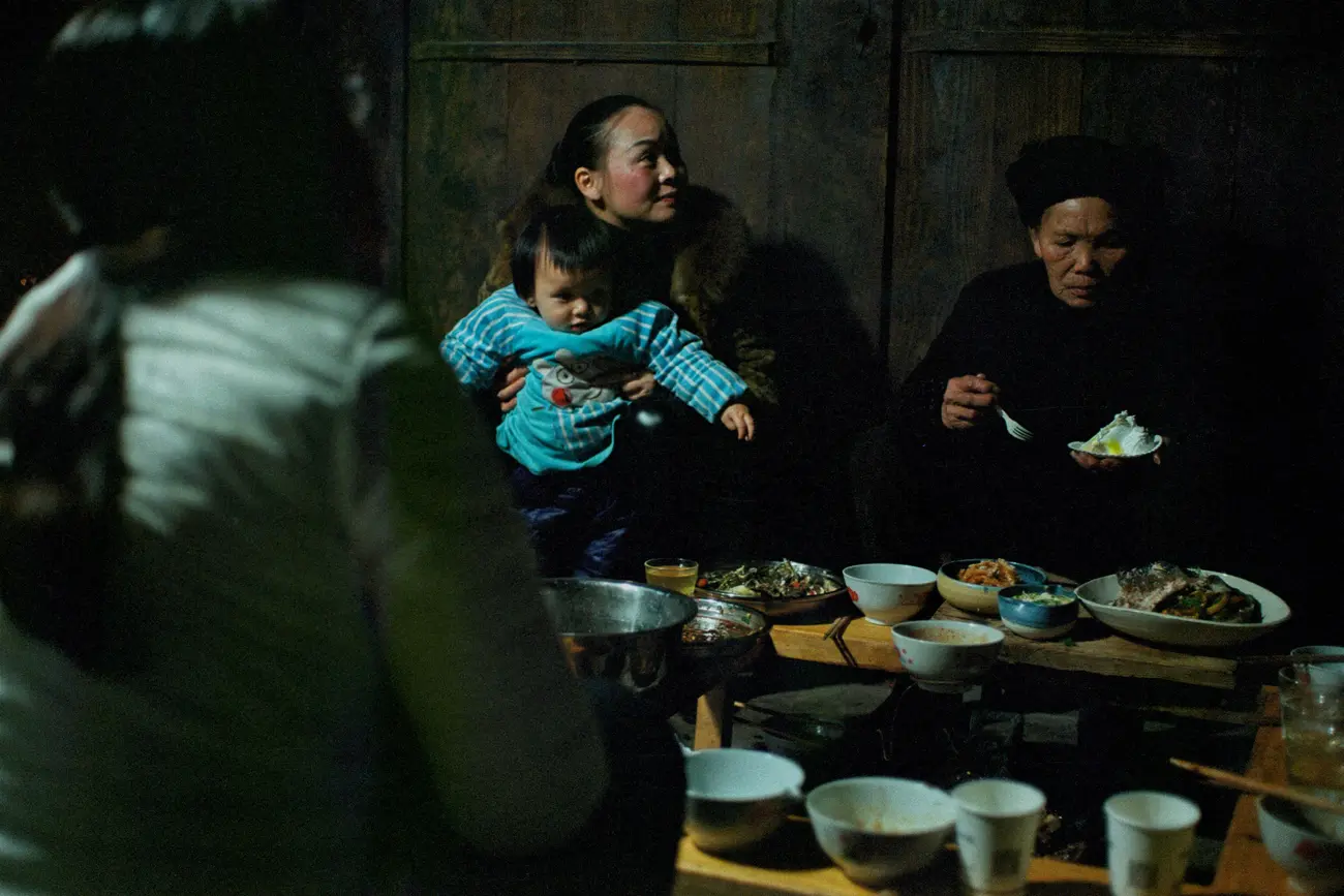 Meng-nainai cooks a feast for her grandchild's birthday.
