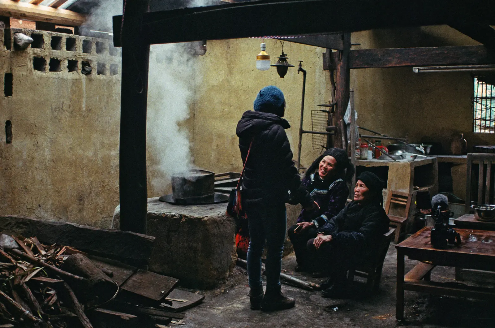 Meng-nainai welcomes us in her traditional kitchen.