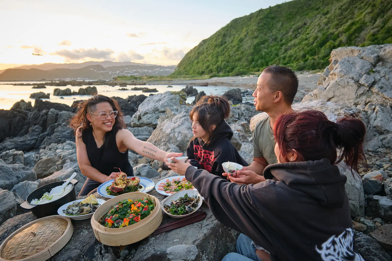 A wild Wellington seaside banquet in Sik Fan Lah! | Photo: Gwen Lin